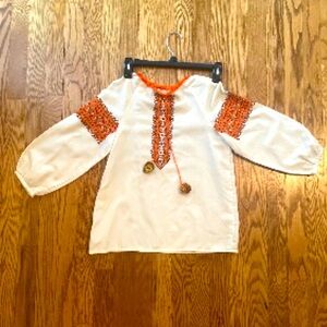 Vintage handstitched Ukrainian Vyshyvanka top